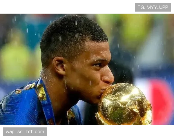 前法甲金靴接受采访,称看好某新星本赛季竞争最佳射手 前法甲金靴接受采访,称看好某新星本赛季竞争最佳射手